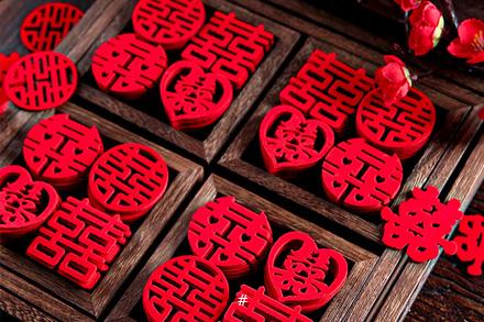 結(jié)婚慶用品大全婚房布置裝飾創(chuàng)意婚禮迷你手拋結(jié)婚喜字貼床撒雙喜